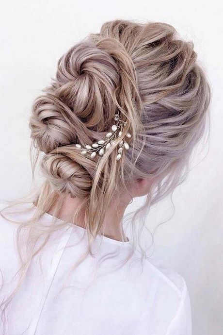 latest-wedding-hairstyles-2020-43_11 Latest wedding hairstyles 2020