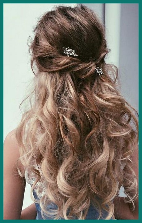 long-hair-prom-styles-2020-65_11 Long hair prom styles 2020