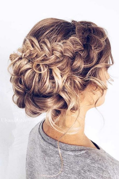 prom-hair-trends-2020-53_13 Prom hair trends 2020