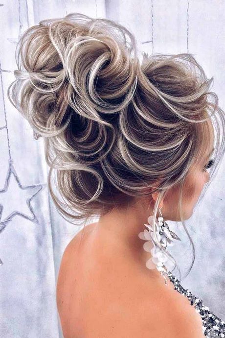 prom-hairstyles-updos-2020-43_7 Prom hairstyles updos 2020