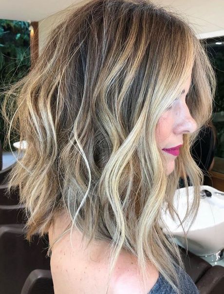 short-wavy-hairstyles-2020-17_18 Short wavy hairstyles 2020