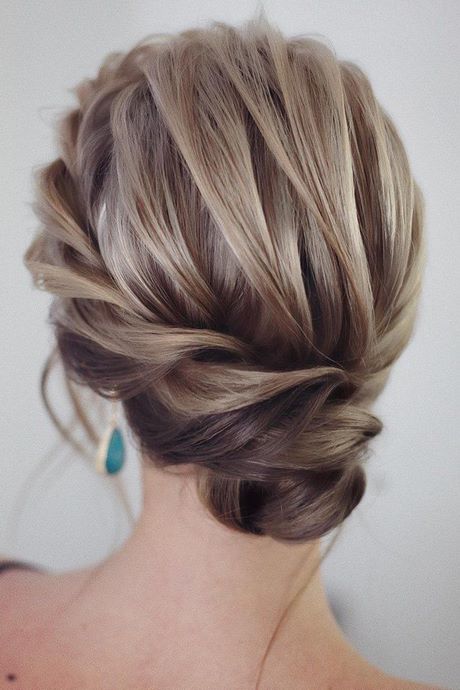 best-hair-updos-2021-47_10 Best hair updos 2021