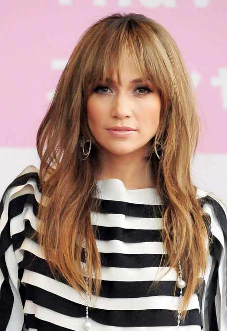best-hairstyles-with-bangs-2021-08_15 Best hairstyles with bangs 2021
