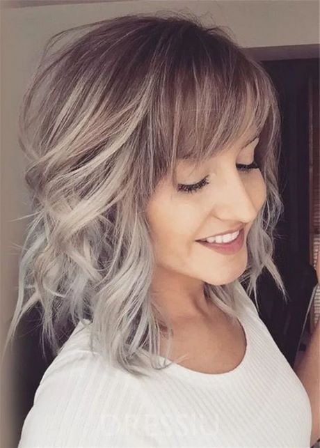 hairstyles-for-2021-with-bangs-22_15 Hairstyles for 2021 with bangs