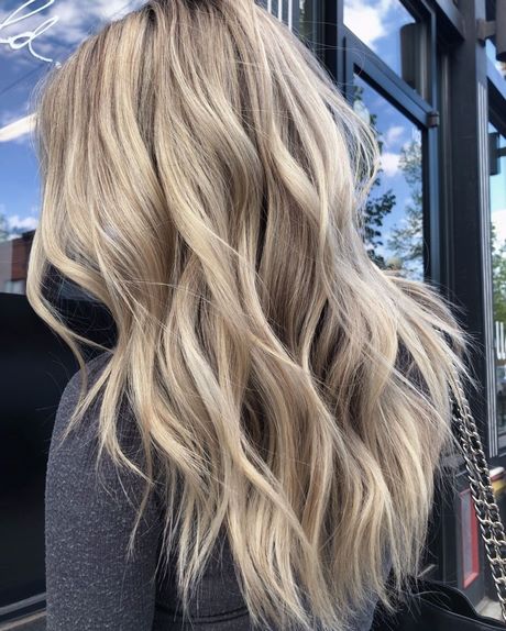 new-blonde-hairstyles-2021-89_2 New blonde hairstyles 2021