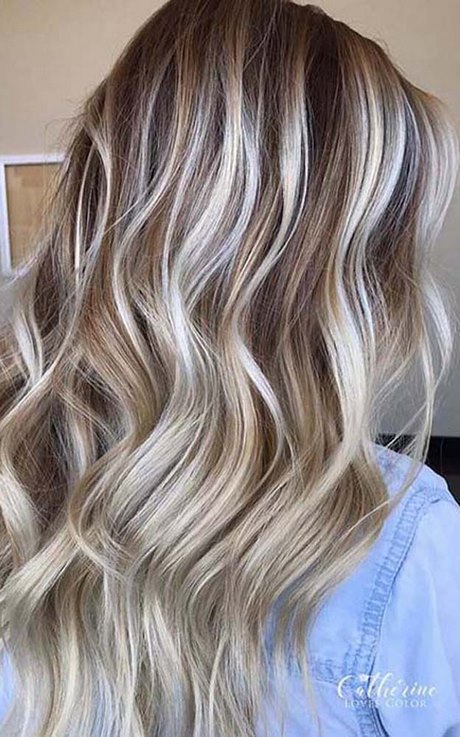 new-blonde-hairstyles-2021-89_8 New blonde hairstyles 2021