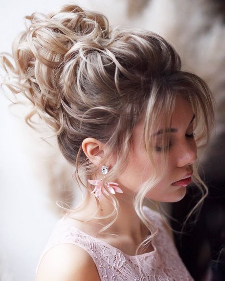 new-updo-hairstyles-2021-04_10 New updo hairstyles 2021