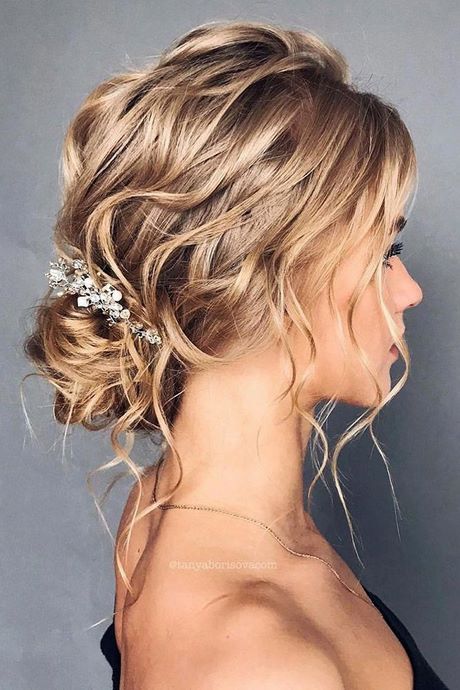 new-updo-hairstyles-2021-04_5 New updo hairstyles 2021
