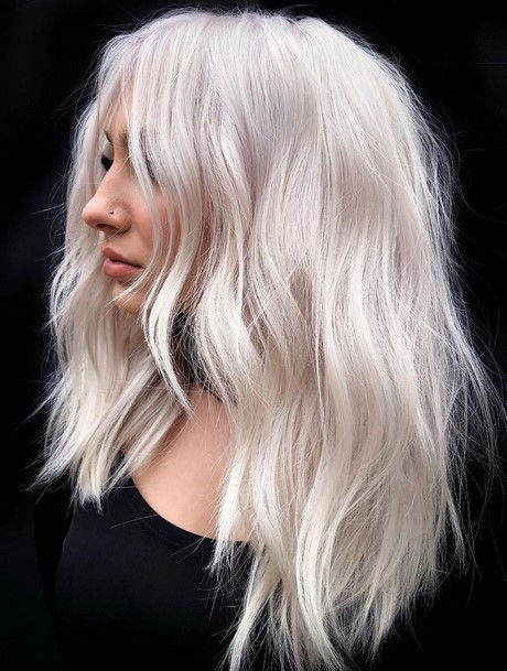 platinum-blonde-hairstyles-2021-27_11 Platinum blonde hairstyles 2021