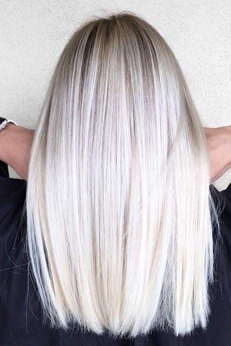 platinum-blonde-hairstyles-2021-27_14 Platinum blonde hairstyles 2021