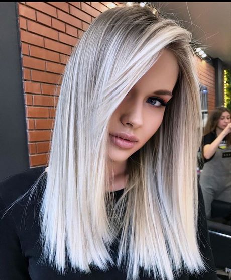 platinum-blonde-hairstyles-2021-27_20 Platinum blonde hairstyles 2021