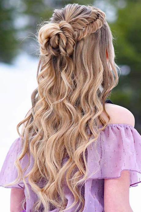 prom-hair-trends-2021-01_7 Prom hair trends 2021