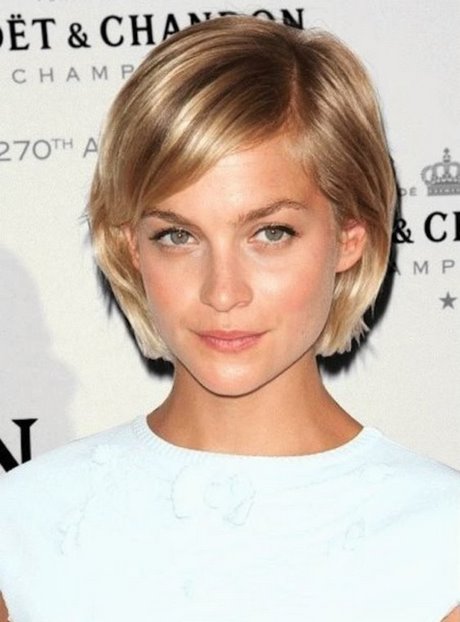 short-hair-with-side-bangs-2021-27_3 Short hair with side bangs 2021