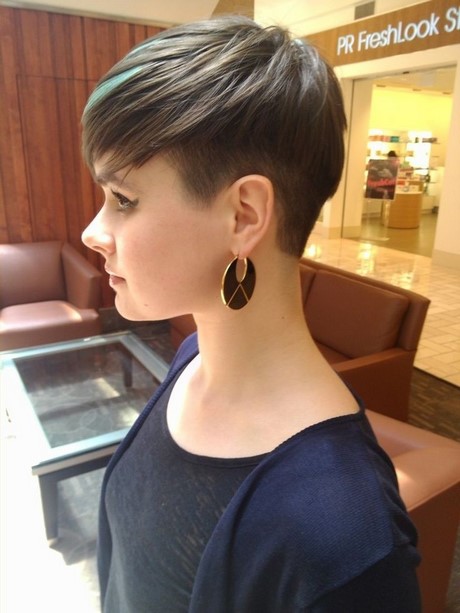 short-hairstyles-for-girls-2021-87_10 Short hairstyles for girls 2021