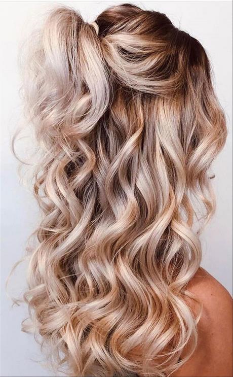 2023-prom-hairstyles-for-medium-length-hair-90_16 2023 prom hairstyles for medium length hair