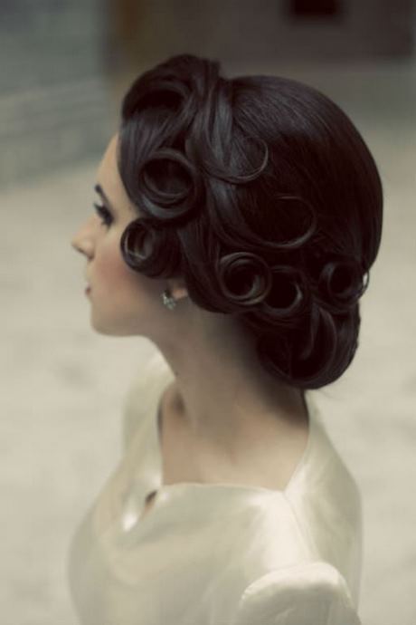 classic-updo-hairstyles-for-long-hair-49_13 Classic updo hairstyles for long hair