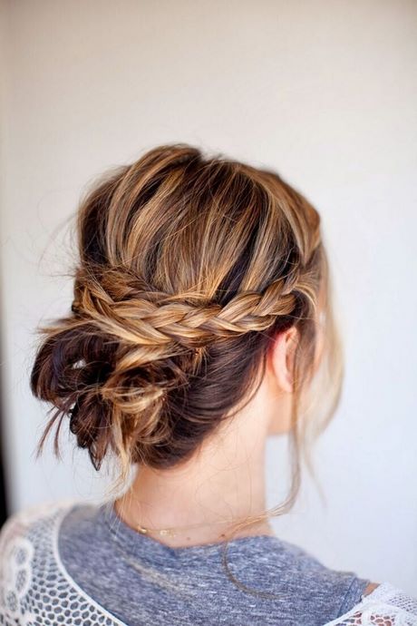 cute-up-hairstyles-for-medium-hair-13_2 Cute up hairstyles for medium hair