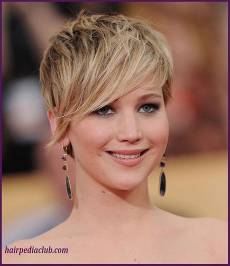 easy-short-hairstyles-for-round-faces-42_20 Easy short hairstyles for round faces