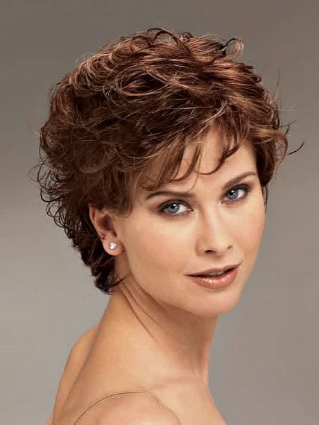 hairstyles-for-short-hair-and-round-face-59_6 Hairstyles for short hair and round face