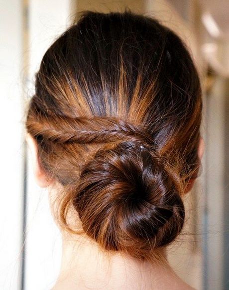 homecoming-bun-hairstyles-29_11 Homecoming bun hairstyles