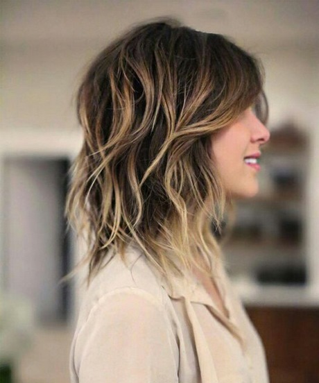latest-shoulder-length-hairstyles-10_13 Latest shoulder length hairstyles