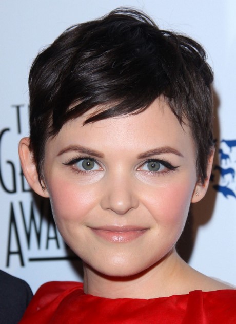 short-hairstyles-for-round-faces-front-and-back-19_8 Short hairstyles for round faces front and back