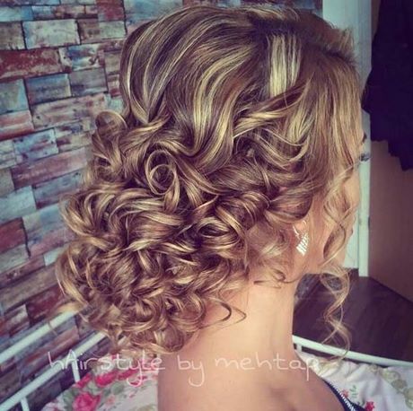 updo-curly-hairstyles-for-prom-34 Updo curly hairstyles for prom