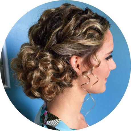 updo-curly-hairstyles-for-prom-34_5 Updo curly hairstyles for prom