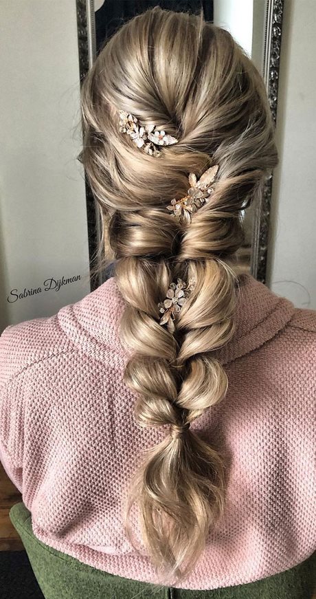 braided-hair-updos-38_13 Braided hair updos