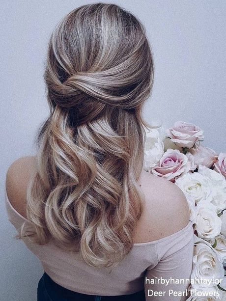 half-up-and-down-hairstyles-for-a-wedding-25_2 Half up and down hairstyles for a wedding