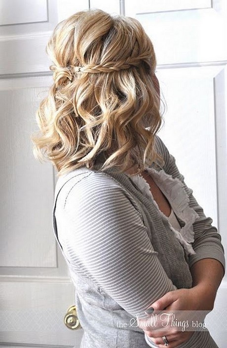 half-up-hairstyles-for-medium-hair-38_17 Half up hairstyles for medium hair