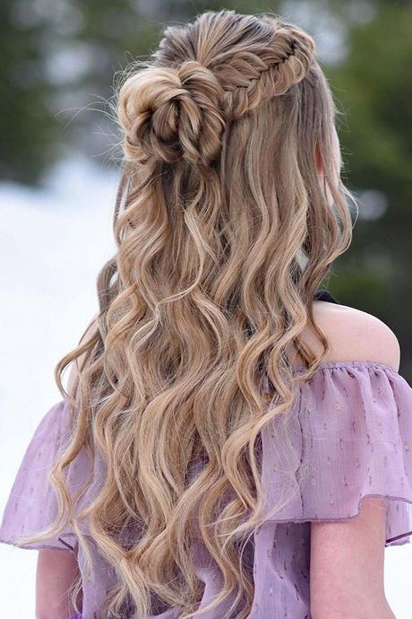 half-up-long-curly-hairstyles-42_11 Half up long curly hairstyles