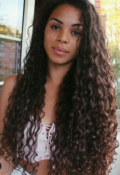 long-and-curly-weave-hairstyles-21_16 Long and curly weave hairstyles