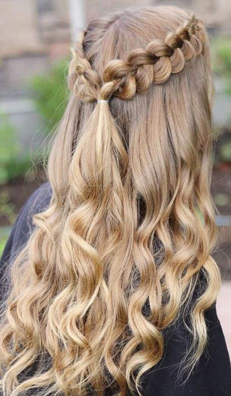 cute-homecoming-hairstyles-97_11 Cute homecoming hairstyles