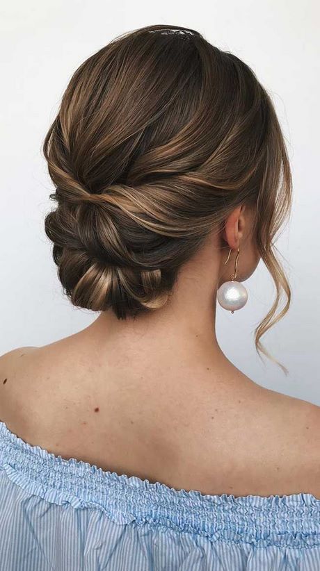 hairstyles-for-going-to-a-wedding-52_13 Hairstyles for going to a wedding