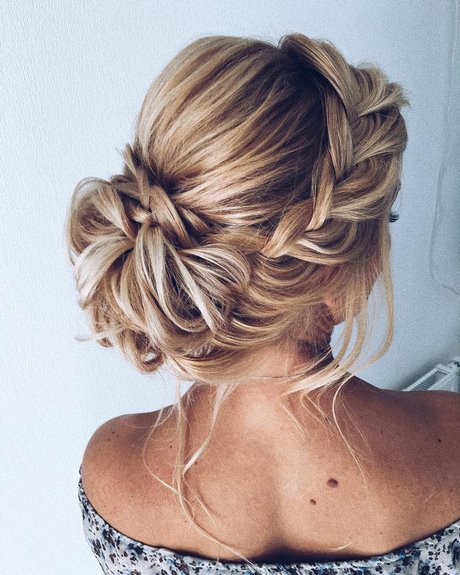 hairstyles-for-going-to-a-wedding-52_6 Hairstyles for going to a wedding