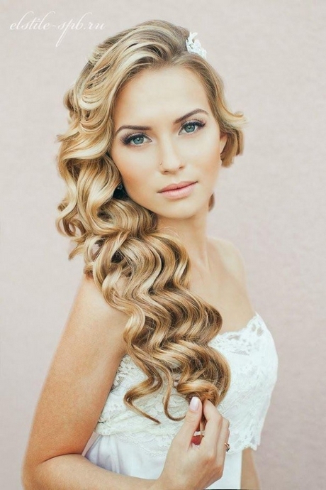 long-curly-hairstyles-for-wedding-34_10 Long curly hairstyles for wedding