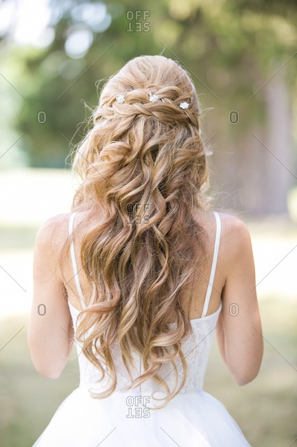 long-curly-hairstyles-for-wedding-34_3 Long curly hairstyles for wedding
