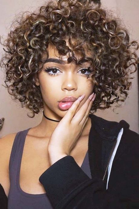 pretty-hairstyles-for-short-curly-hair-76_13 Pretty hairstyles for short curly hair