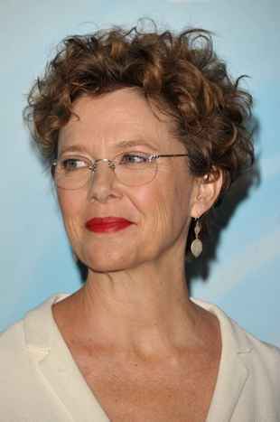 short-hairstyles-for-naturally-curly-hair-over-50-87_12 Short hairstyles for naturally curly hair over 50