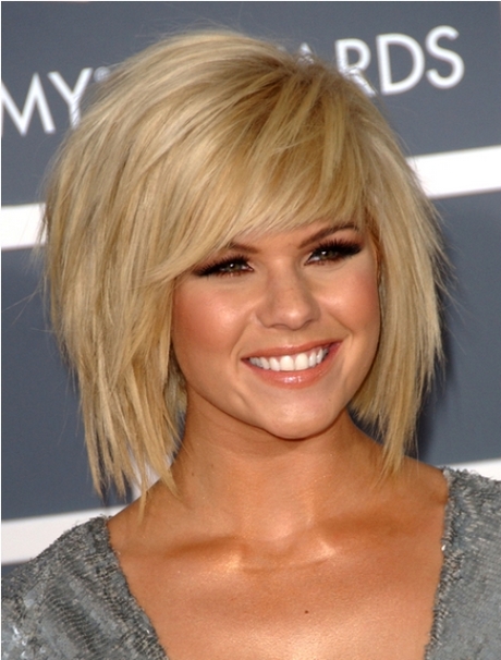short-hairstyles-with-bangs-for-fine-hair-52_8 Short hairstyles with bangs for fine hair