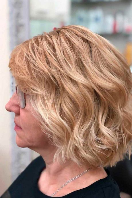 short-to-medium-hairstyles-for-over-50-89_2 Short to medium hairstyles for over 50