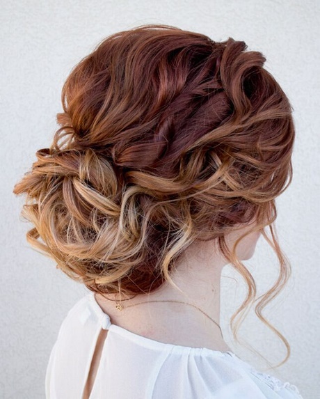 easy-updos-for-thick-curly-hair-45_12 Easy updos for thick curly hair