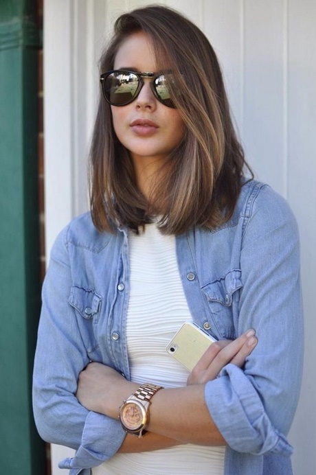 hair-styling-ideas-for-shoulder-length-hair-28_10 Hair styling ideas for shoulder length hair