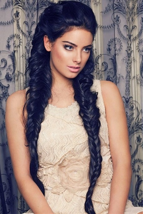 hairstyles-for-long-hair-thick-hair-30_7 Hairstyles for long hair thick hair