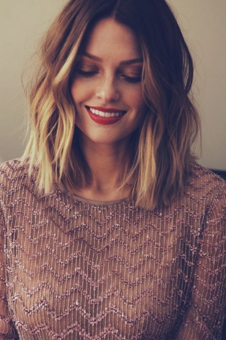 hairstyles-images-medium-length-09_10 Hairstyles images medium length