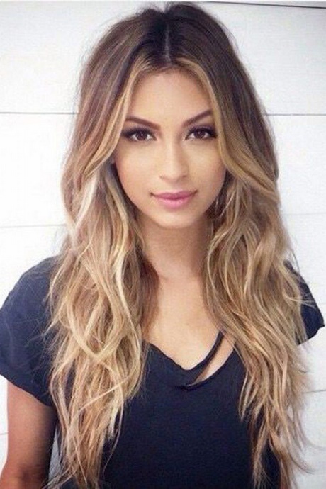 middle-part-medium-length-hairstyles-17_15 Middle part medium length hairstyles