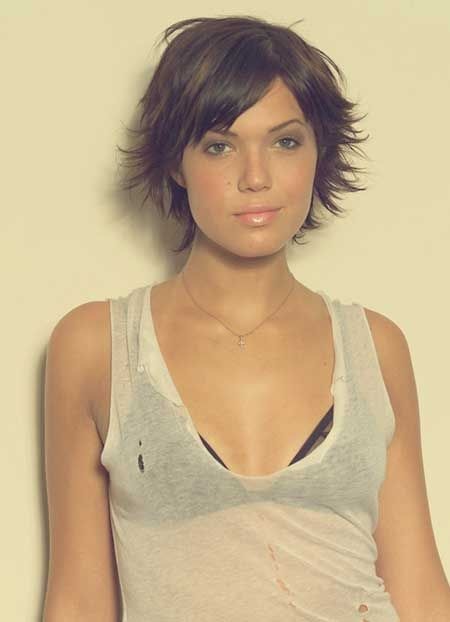 short-hairstyles-for-females-75_18 Short hairstyles for females