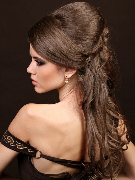 straight-updos-for-long-hair-74_16 Straight updos for long hair
