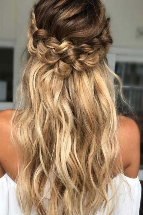 updo-hairstyles-for-long-straight-hair-51_9 Updo hairstyles for long straight hair